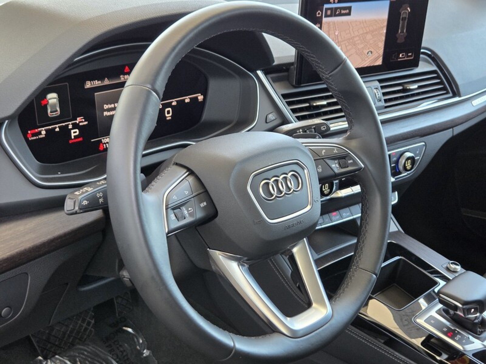 Used 2025 Audi Q5 2.0T Premium Plus w/ Premium Plus Package AWD/4WD image 25