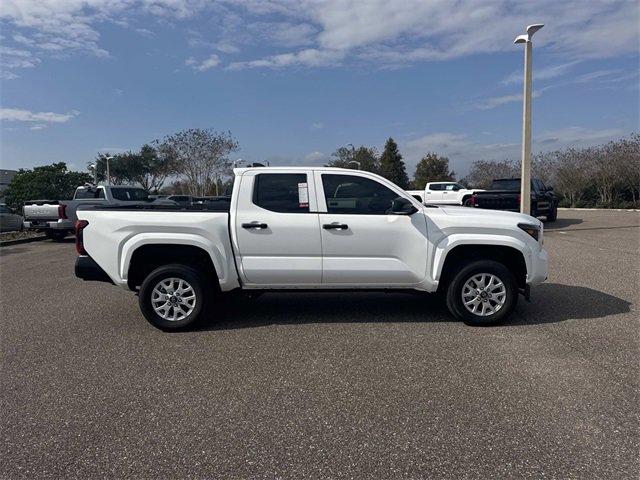 Used 2024 Toyota Tacoma SR image 2