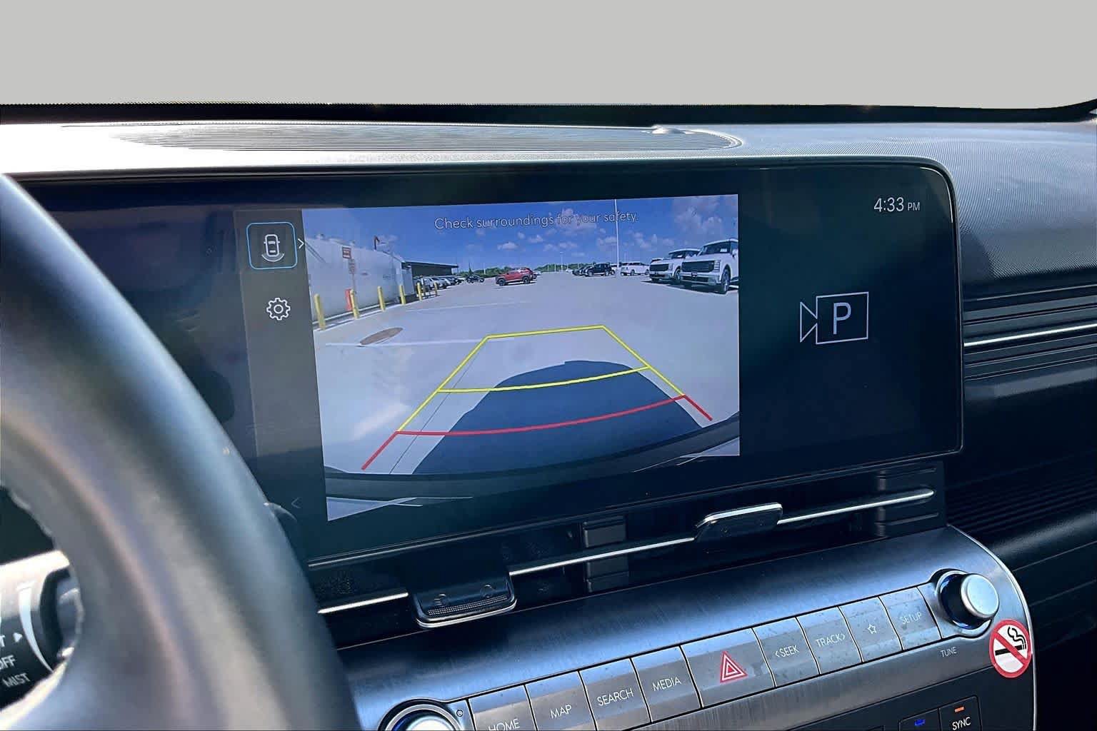 Certified 2025 Hyundai Kona SEL AWD/4WD image 27