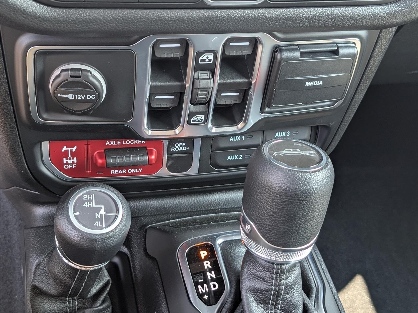 New 2026 Jeep Gladiator Sport AWD/4WD image 21