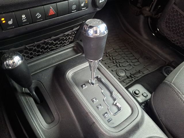 Used 2016 Jeep Wrangler Unlimited Sport image 16