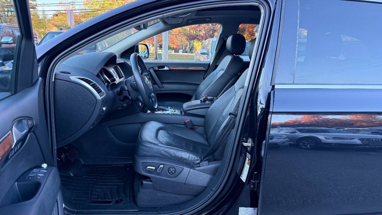 Used 2015 Audi Q7 3.0T S line Prestige w/ Cold Weather Package AWD/4WD image 30