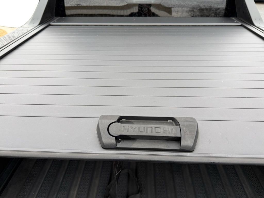 Certified 2024 Hyundai Santa Cruz SEL w/ Activity Package image 18