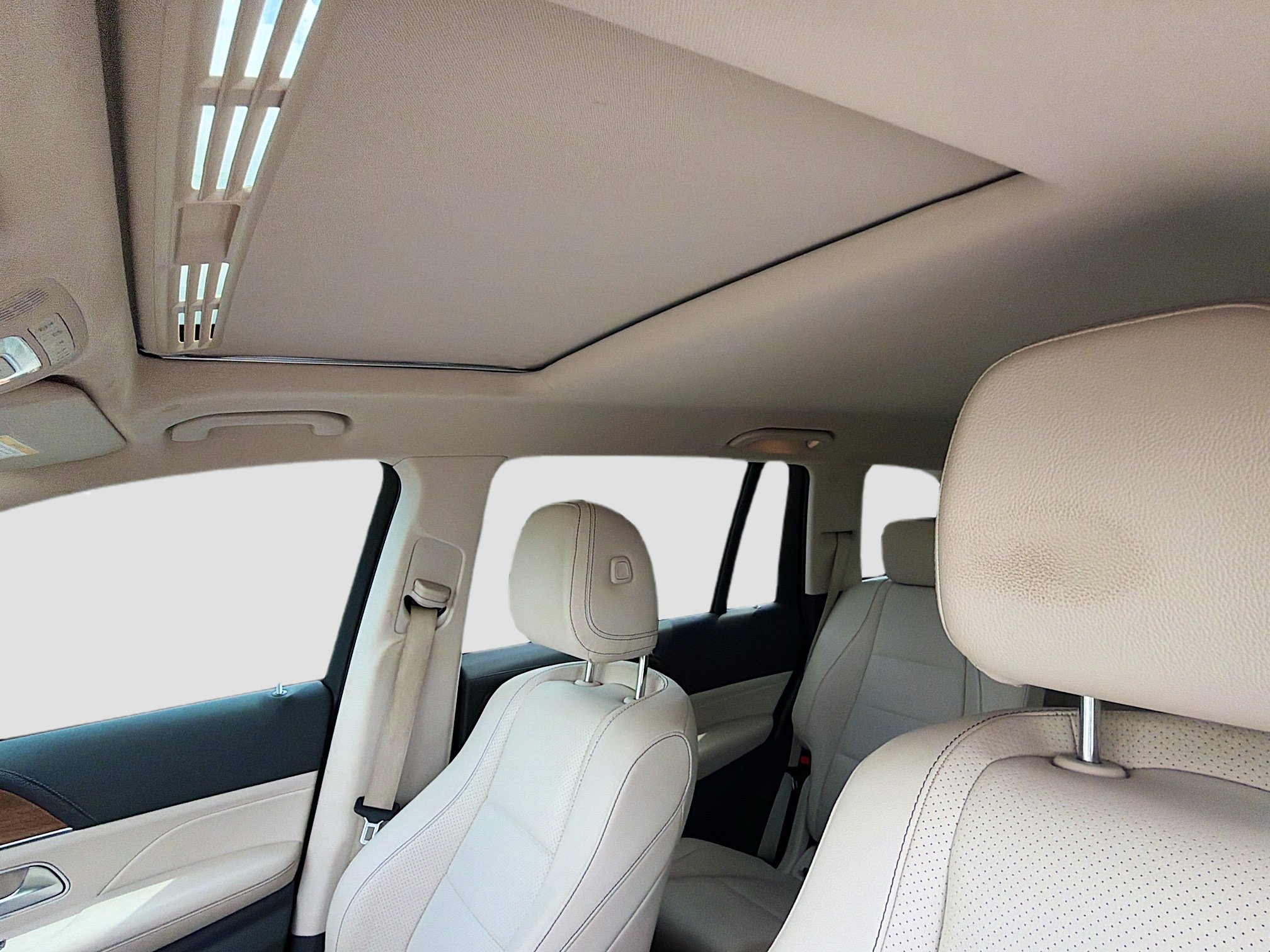 Used 2020 Mercedes-Benz GLS 450 4MATIC image 28