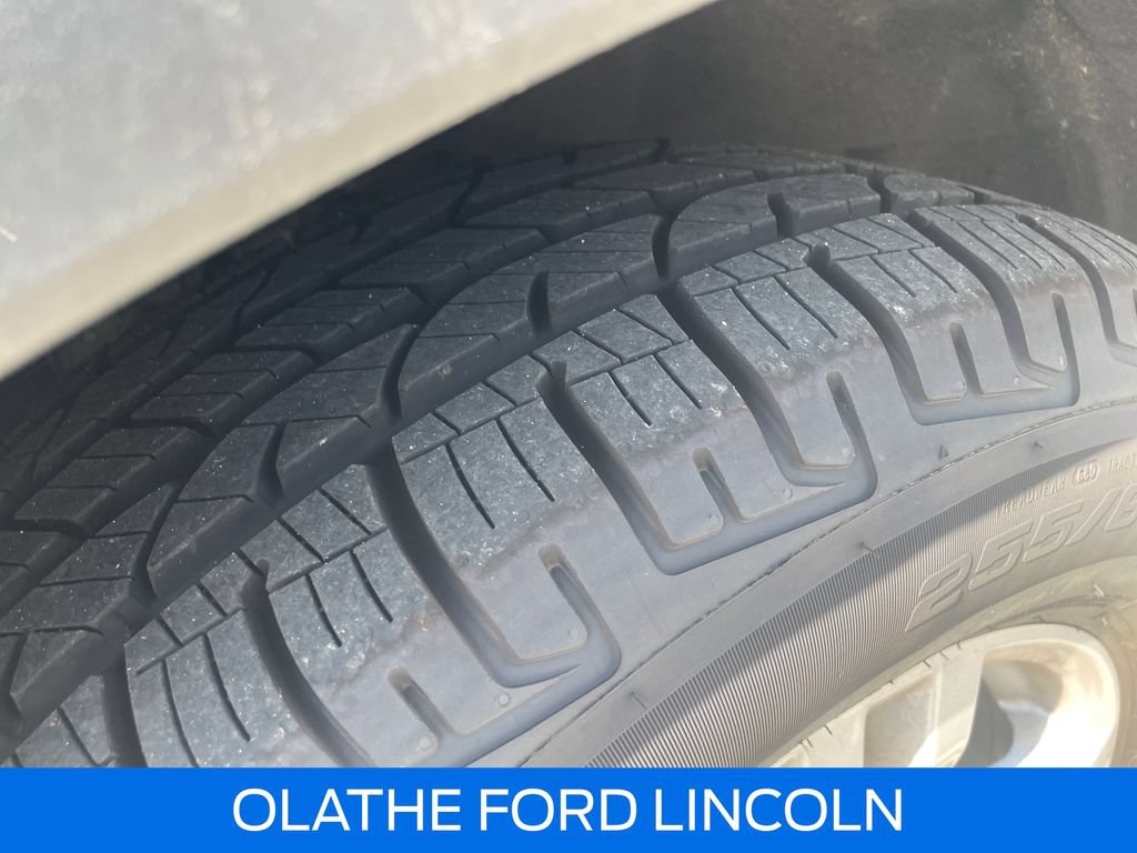 Certified 2023 Ford Explorer XLT w/ Equipment Group 202A AWD/4WD image 32