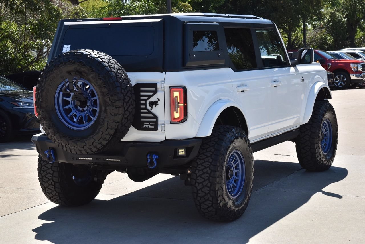 Used 2022 Ford Bronco Outer Banks AWD/4WD image 8