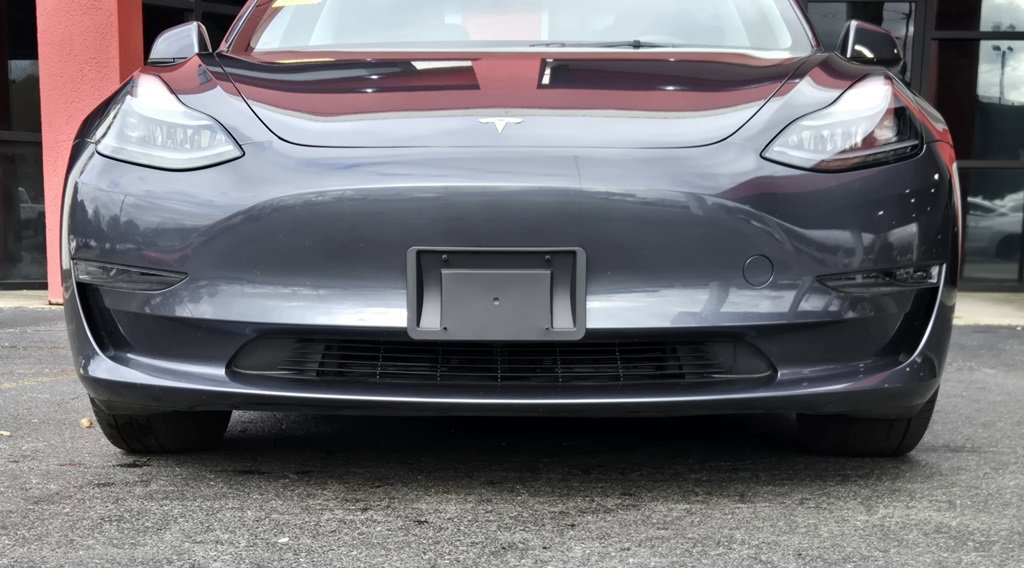 Used 2023 Tesla Model 3 Standard Range image 11