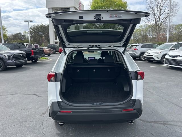 Used 2024 Toyota RAV4 XLE w/ Convenience Package image 7