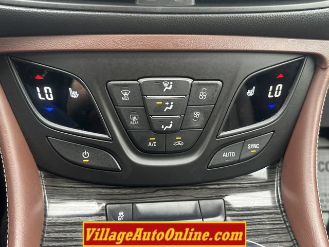 Used 2017 Buick Envision Essence AWD/4WD image 24