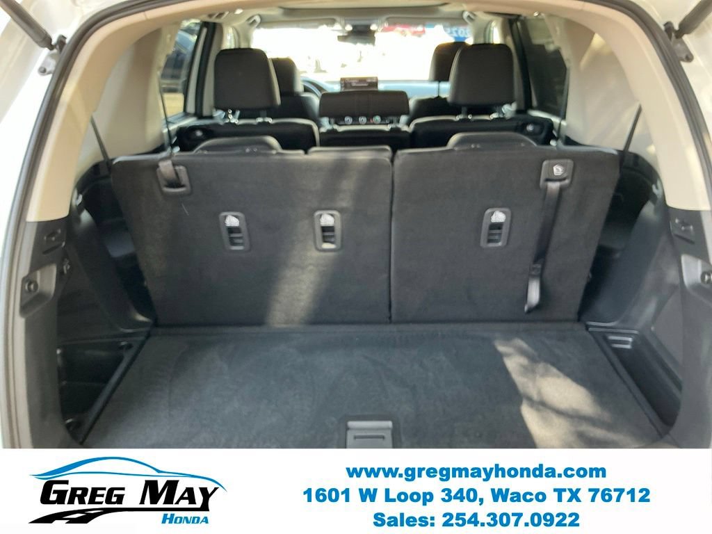 Used 2025 Honda Pilot Touring image 17
