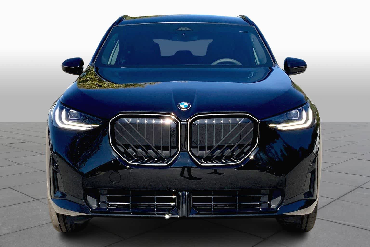 New 2026 BMW X3 xDrive30 w/ Premium Package AWD/4WD image 3