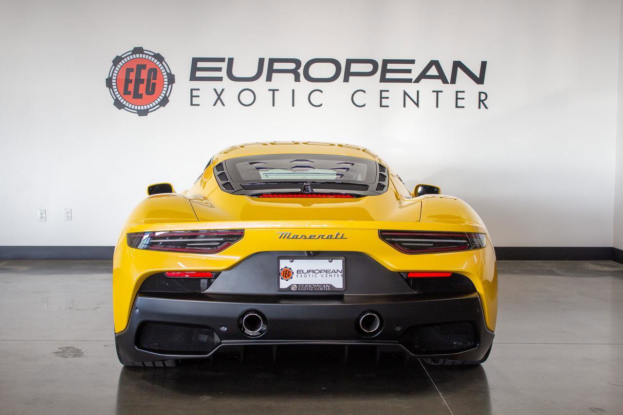 Used 2023 Maserati MC20 Coupe image 3