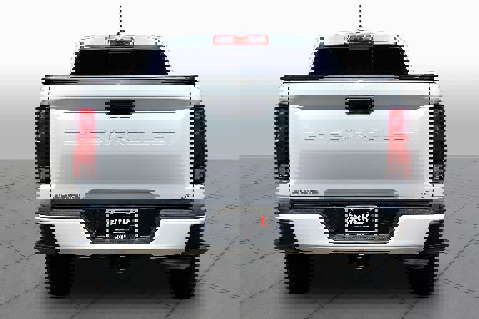 Used 2024 Chevrolet Colorado LT w/ LT Convenience Package image 5