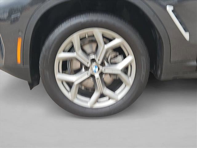 Used 2023 BMW X3 sDrive30i w/ Premium Package image 22