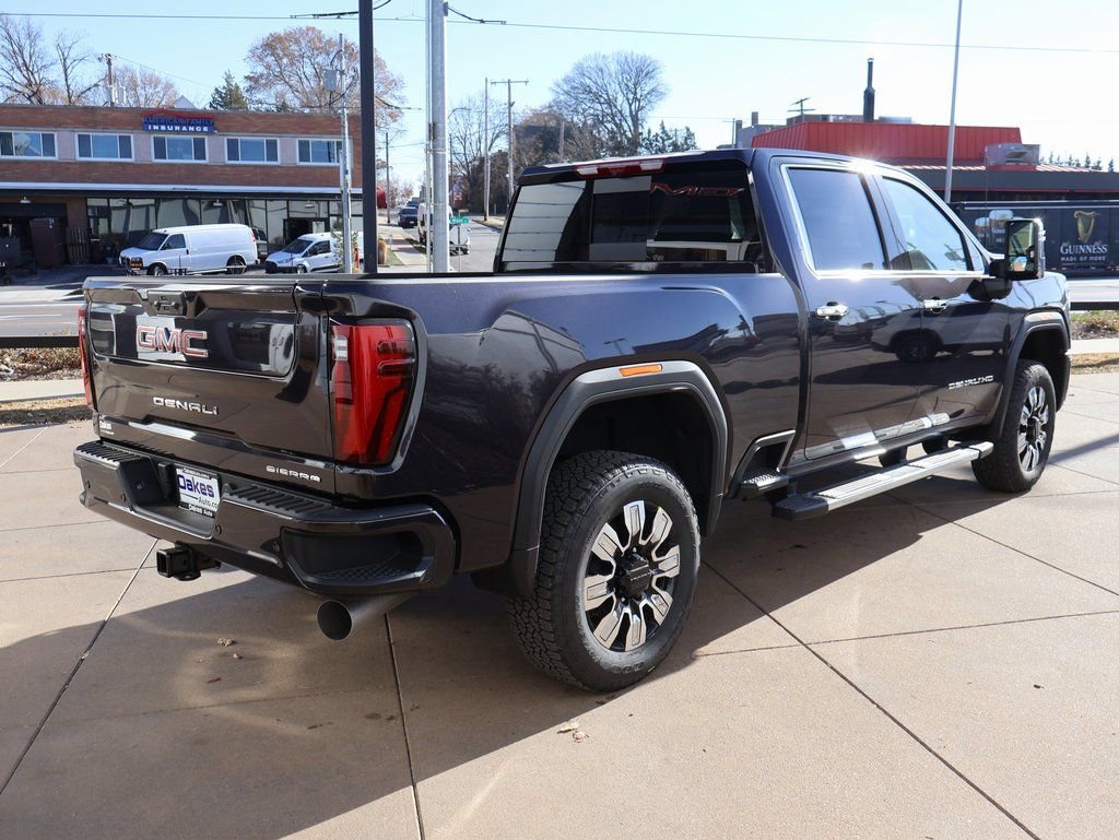 New 2026 GMC Sierra 2500 Denali w/ Denali Reserve Package image 5