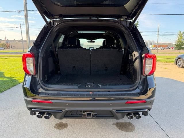 Used 2020 Ford Explorer ST w/ ST Street Pack AWD/4WD image 13