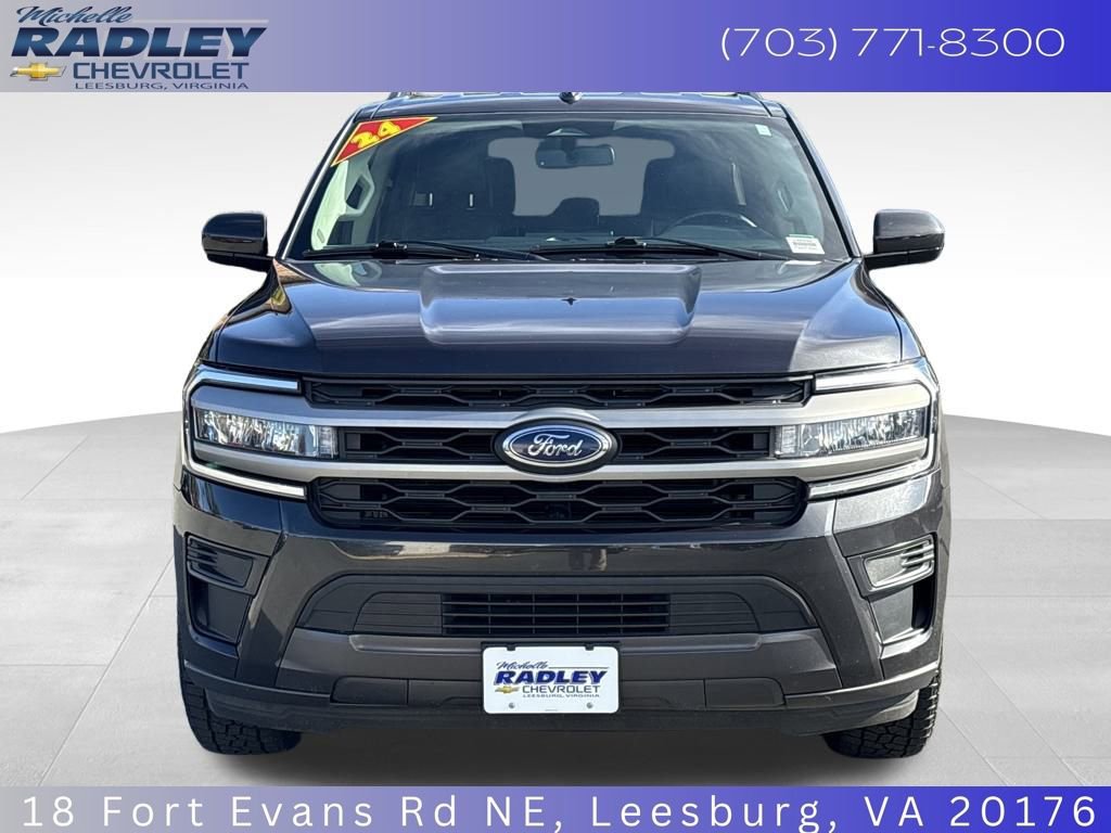Used 2024 Ford Expedition Max XLT image 9
