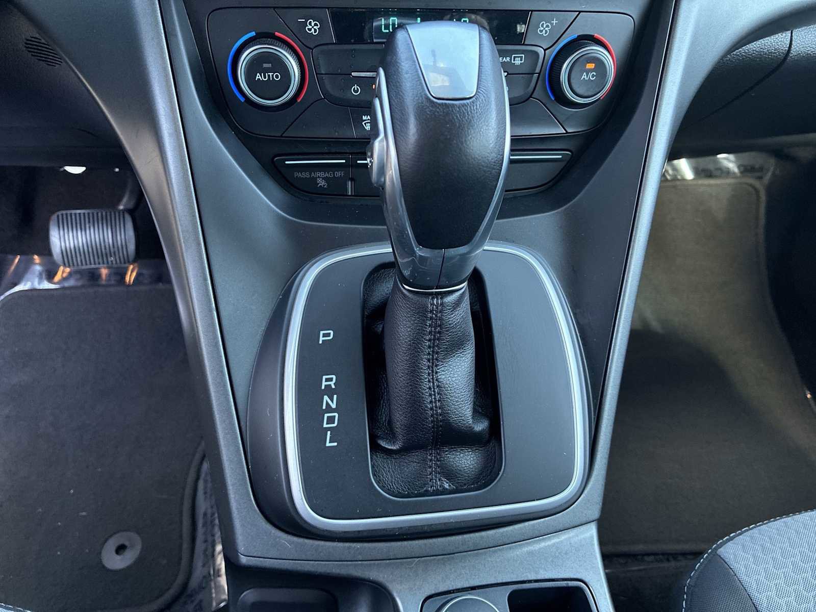 Used 2017 Ford C-MAX SE FWD image 20