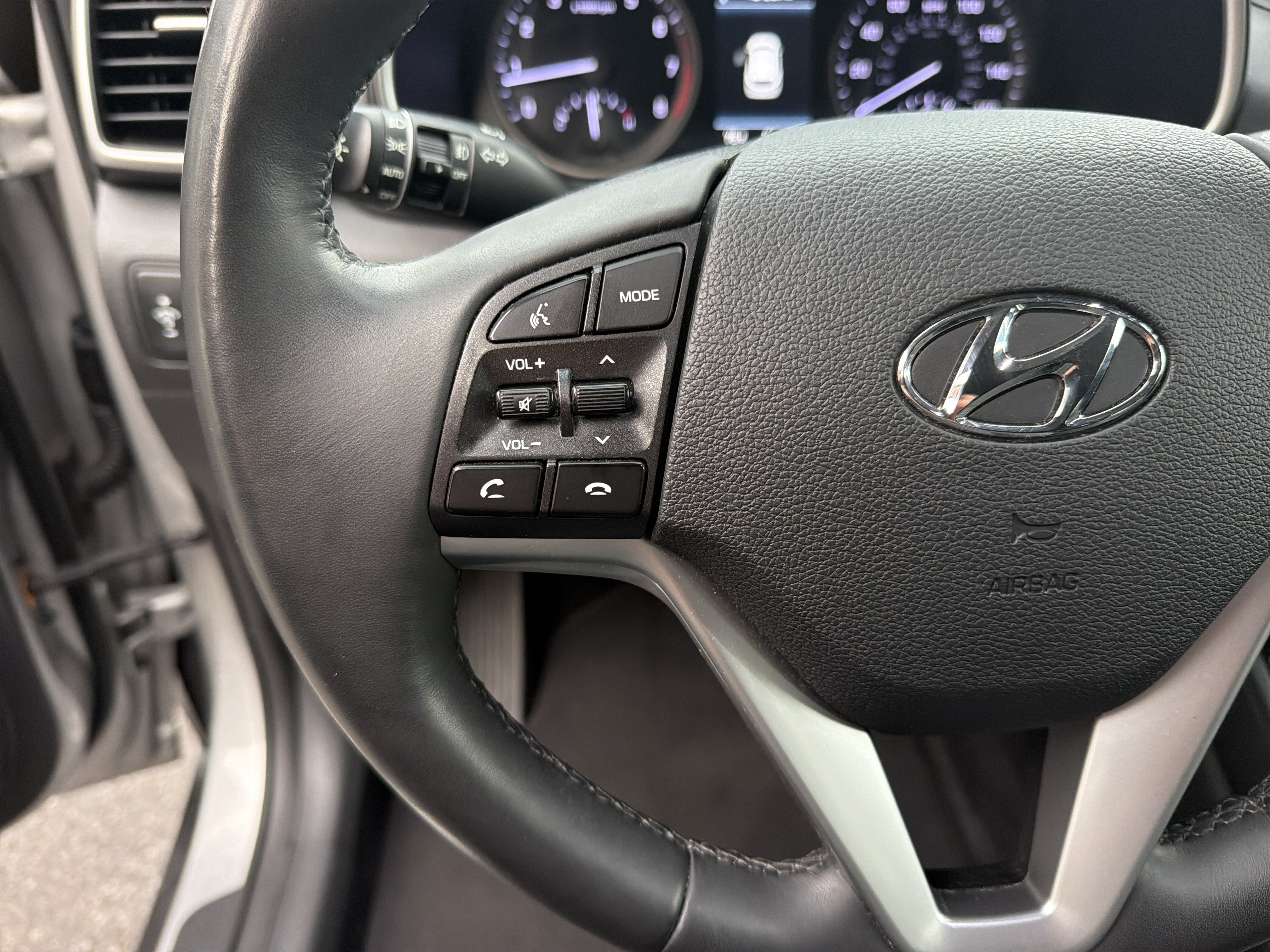 Used 2020 Hyundai Tucson Ultimate w/ Cargo Package AWD/4WD image 19