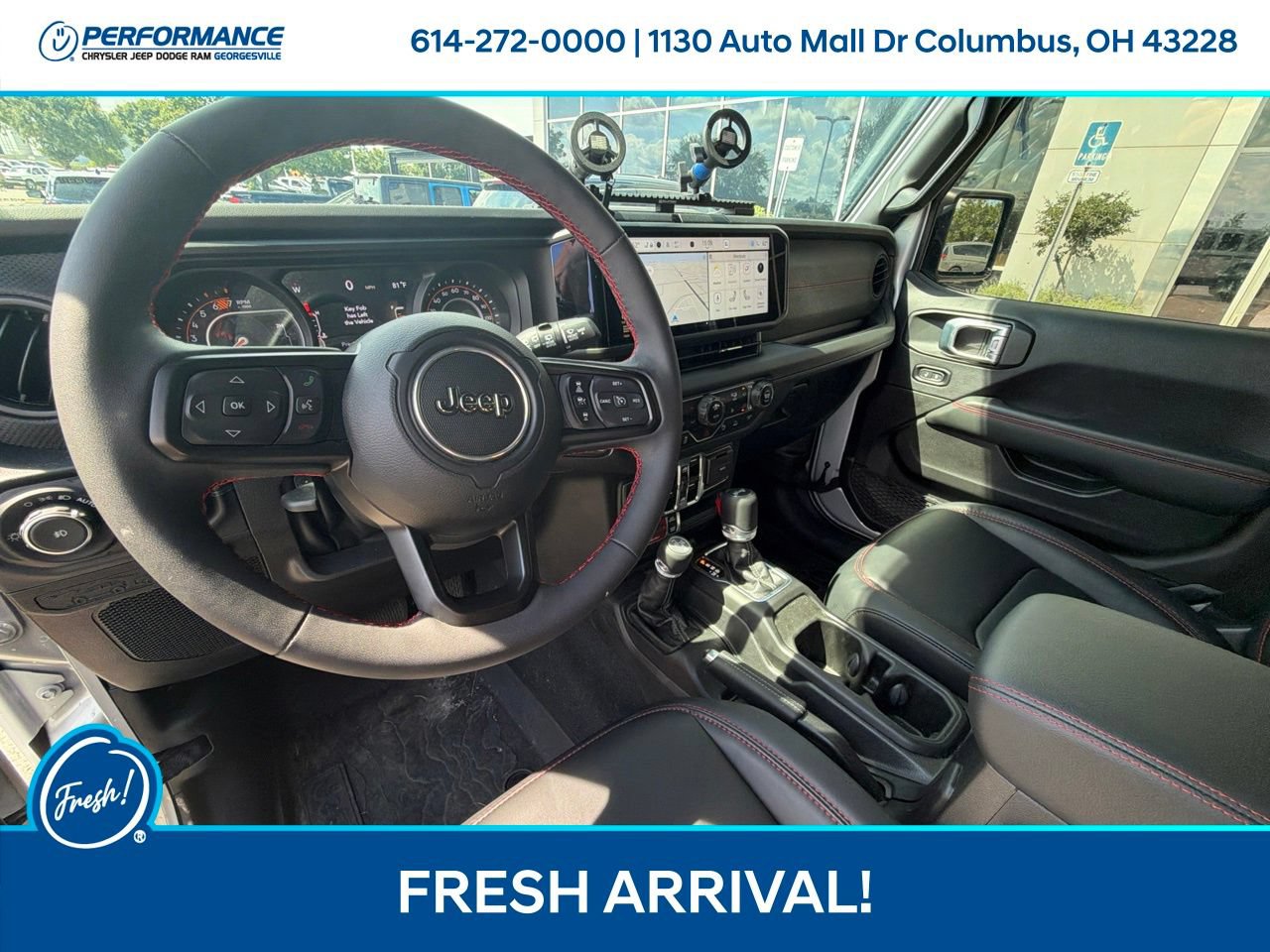Used 2024 Jeep Wrangler Unlimited Rubicon AWD/4WD image 17