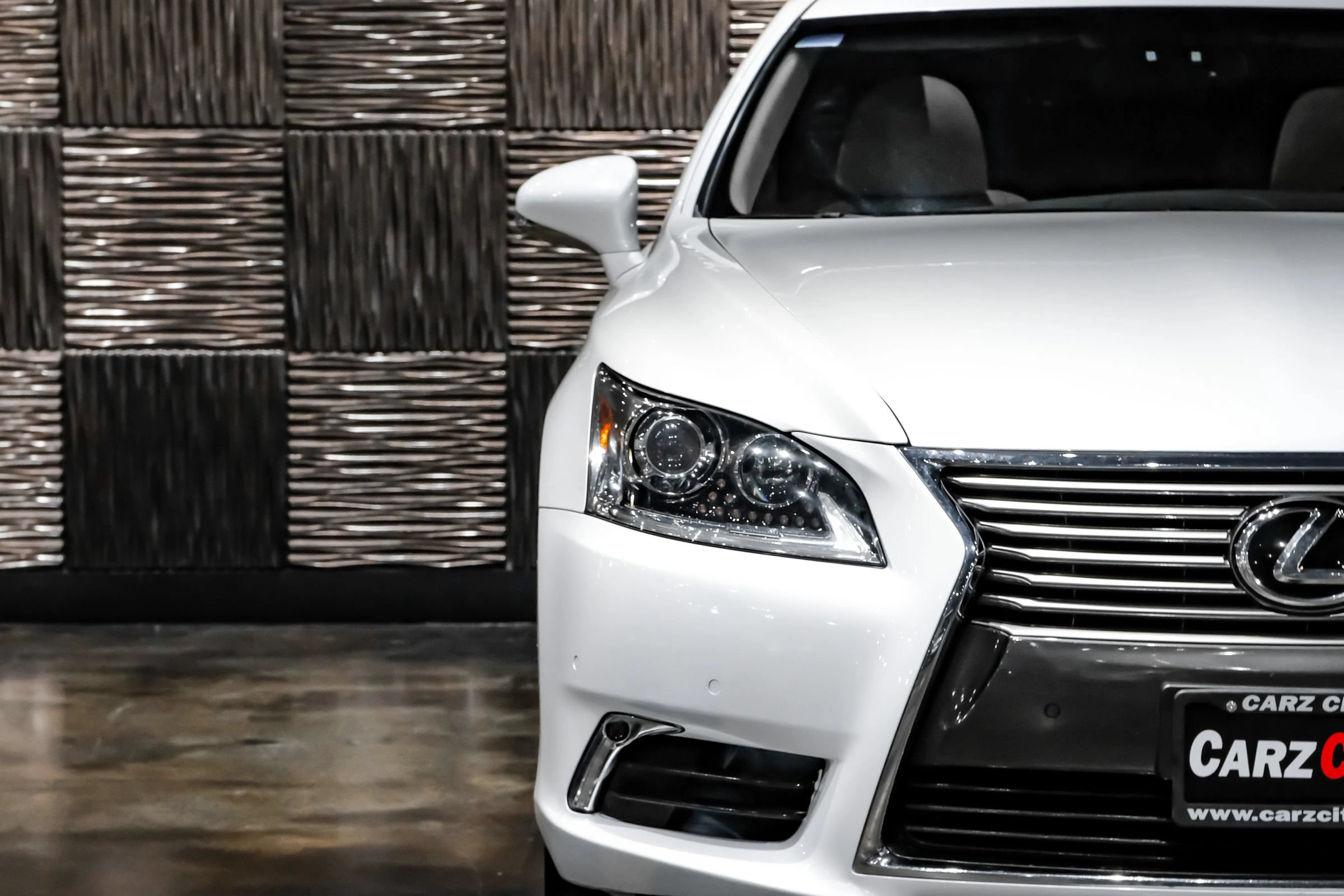 Used 2015 Lexus LS 460 L RWD image 43