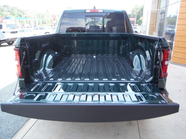 New 2027 RAM 1500 4x4 Crew Cab image 18