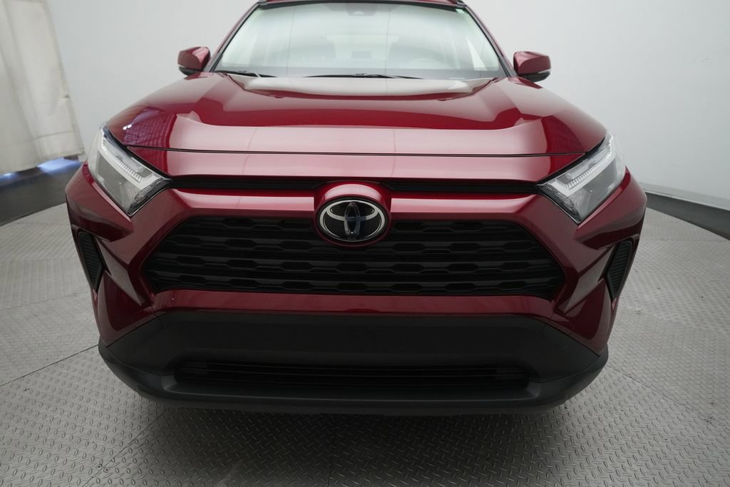 Used 2023 Toyota RAV4 XLE AWD/4WD image 21