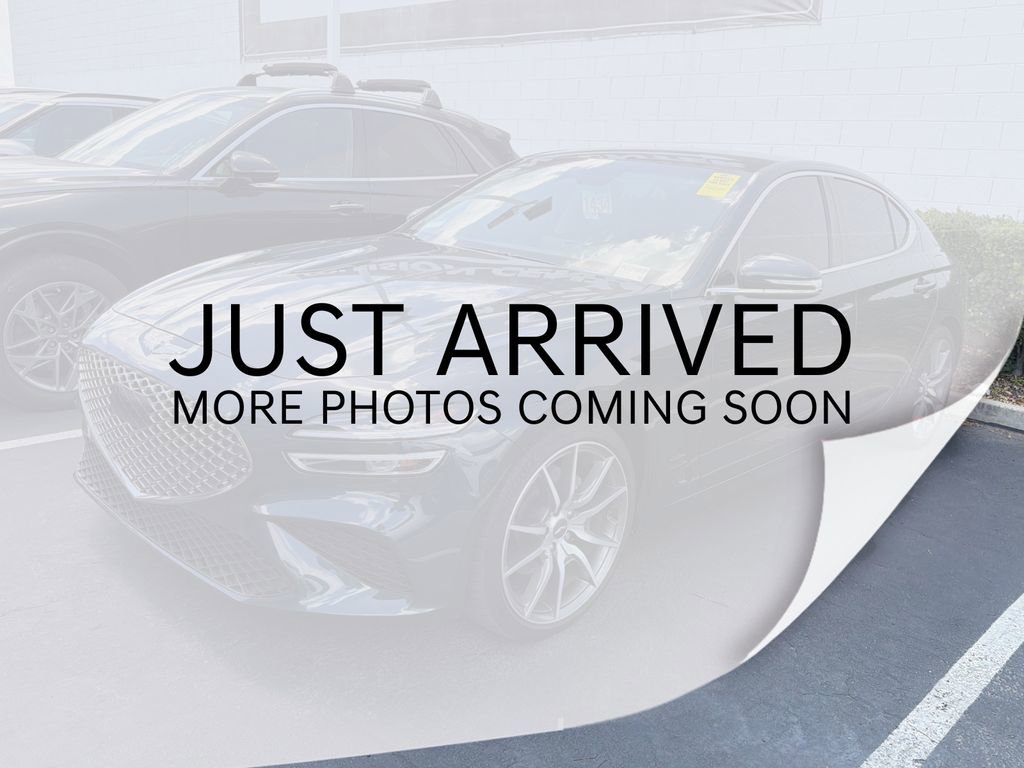 Used 2023 Genesis G70 2.0T RWD image 1