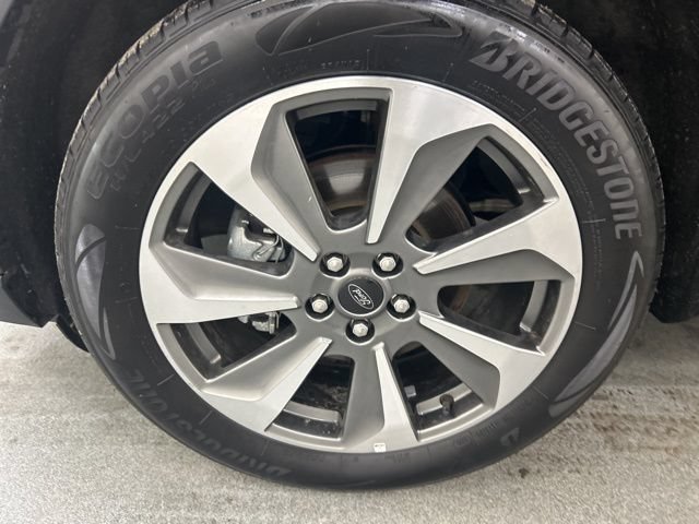 Used 2025 Ford Escape Platinum AWD/4WD image 27