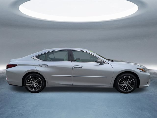 Used 2025 Lexus ES 350 w/ Premium Package FWD video 3