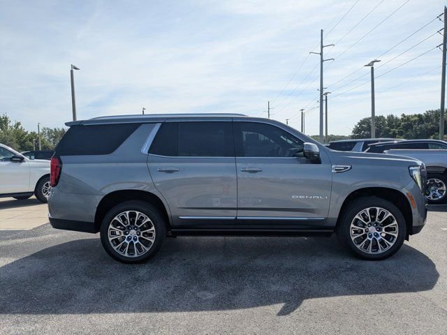 Used 2026 GMC Yukon Denali w/ Denali Reserve Package AWD/4WD image 4