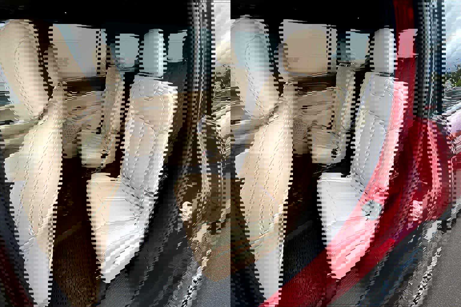 New 2025 Jeep Grand Cherokee L Limited w/ Luxury Tech Group II image 13