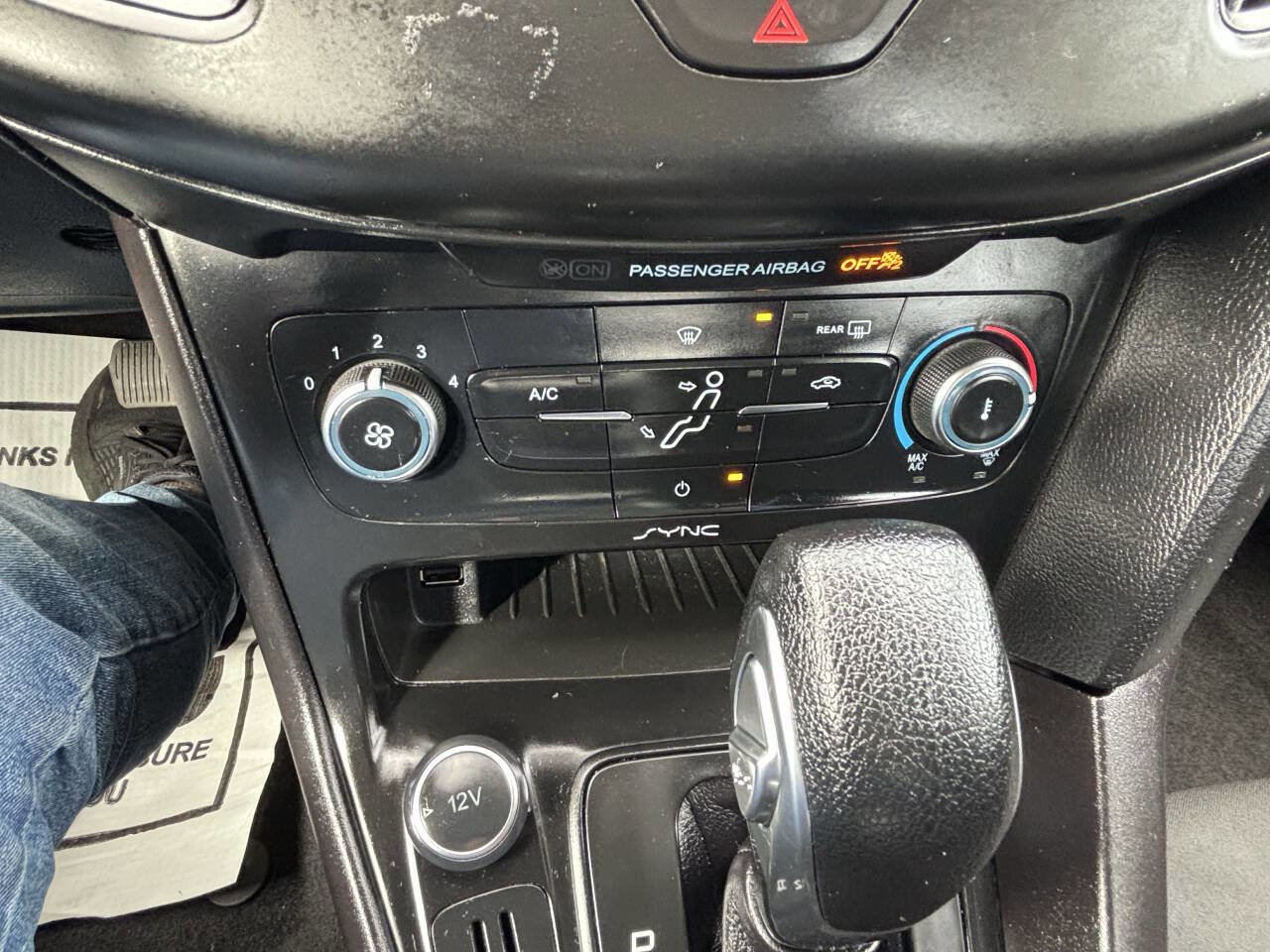 Used 2017 Ford Focus SE image 15