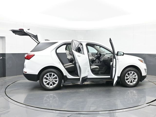 Used 2021 Chevrolet Equinox LS w/ LS Convenience Package image 52