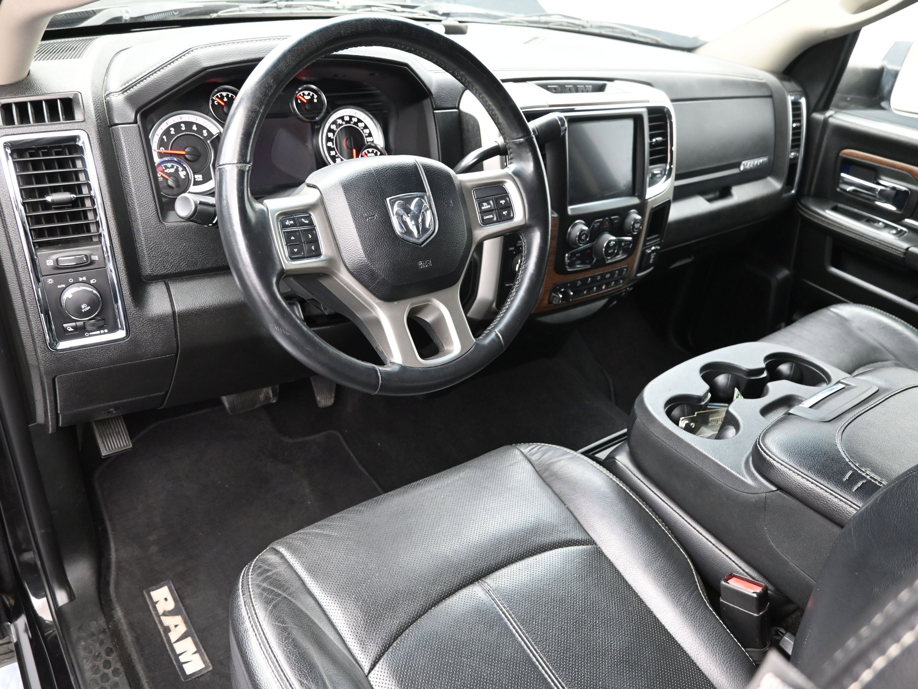 Used 2018 RAM 2500 Laramie w/ Off Road Package AWD/4WD image 22