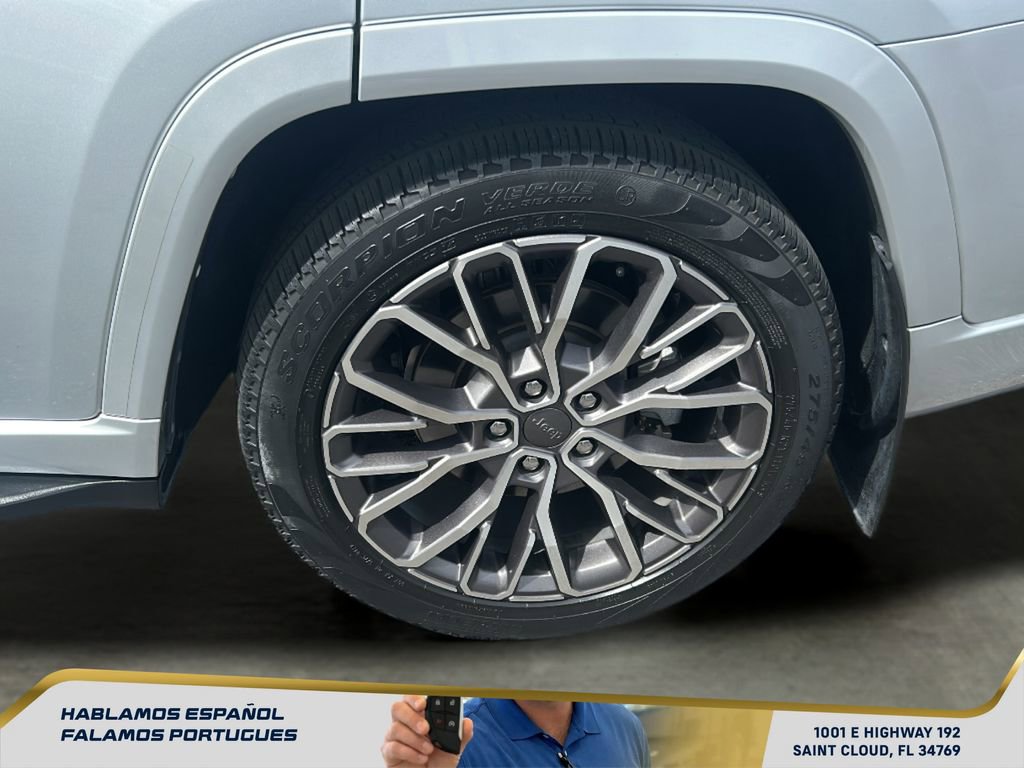 Used 2021 Jeep Grand Cherokee L Summit image 11