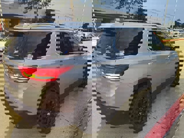 Used 2018 Chevrolet Traverse LT image 7