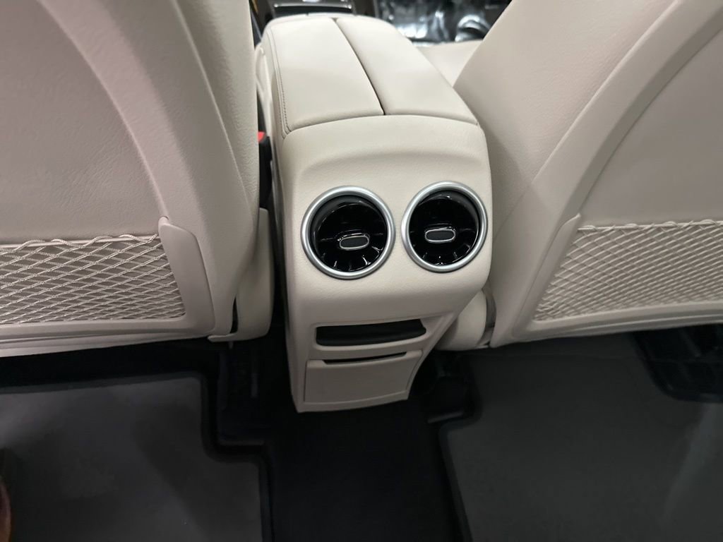 New 2026 Mercedes-Benz GLB 250 image 22