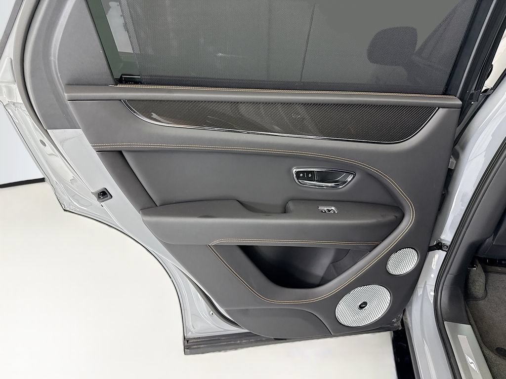 Certified 2023 Bentley Bentayga AWD/4WD image 25