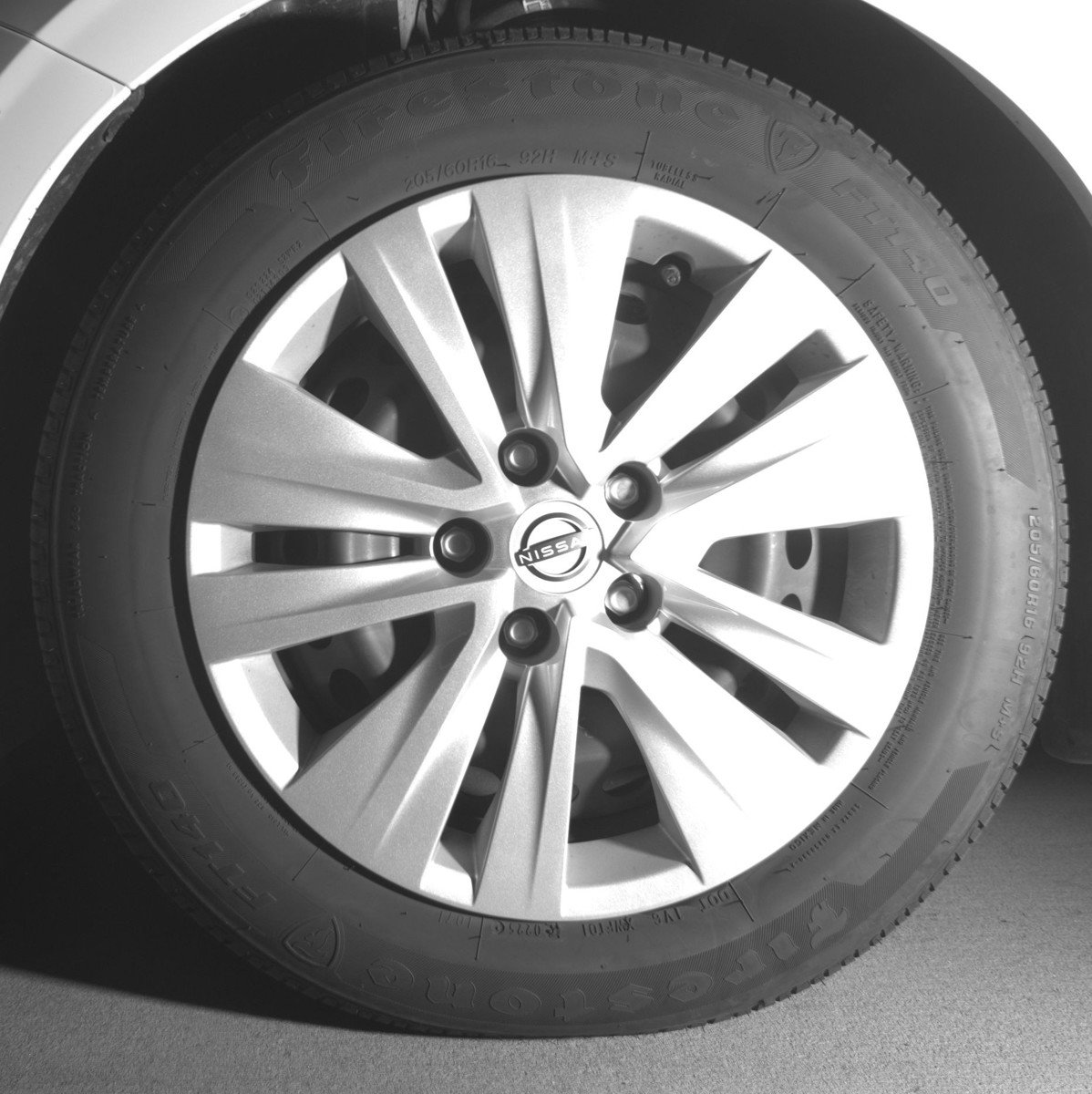 Used 2025 Nissan Sentra S FWD image 12