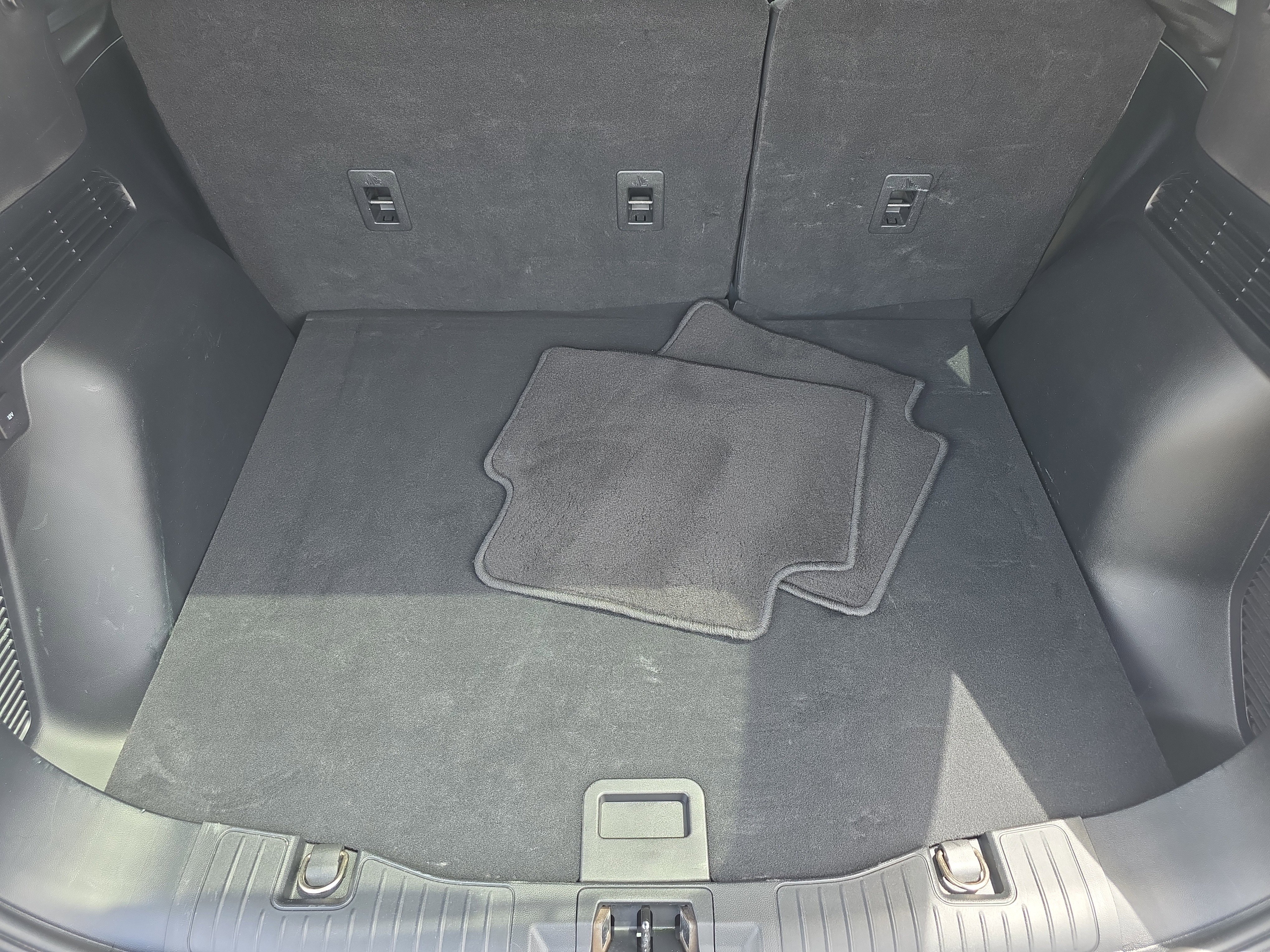 Used 2022 Ford Escape SE image 11