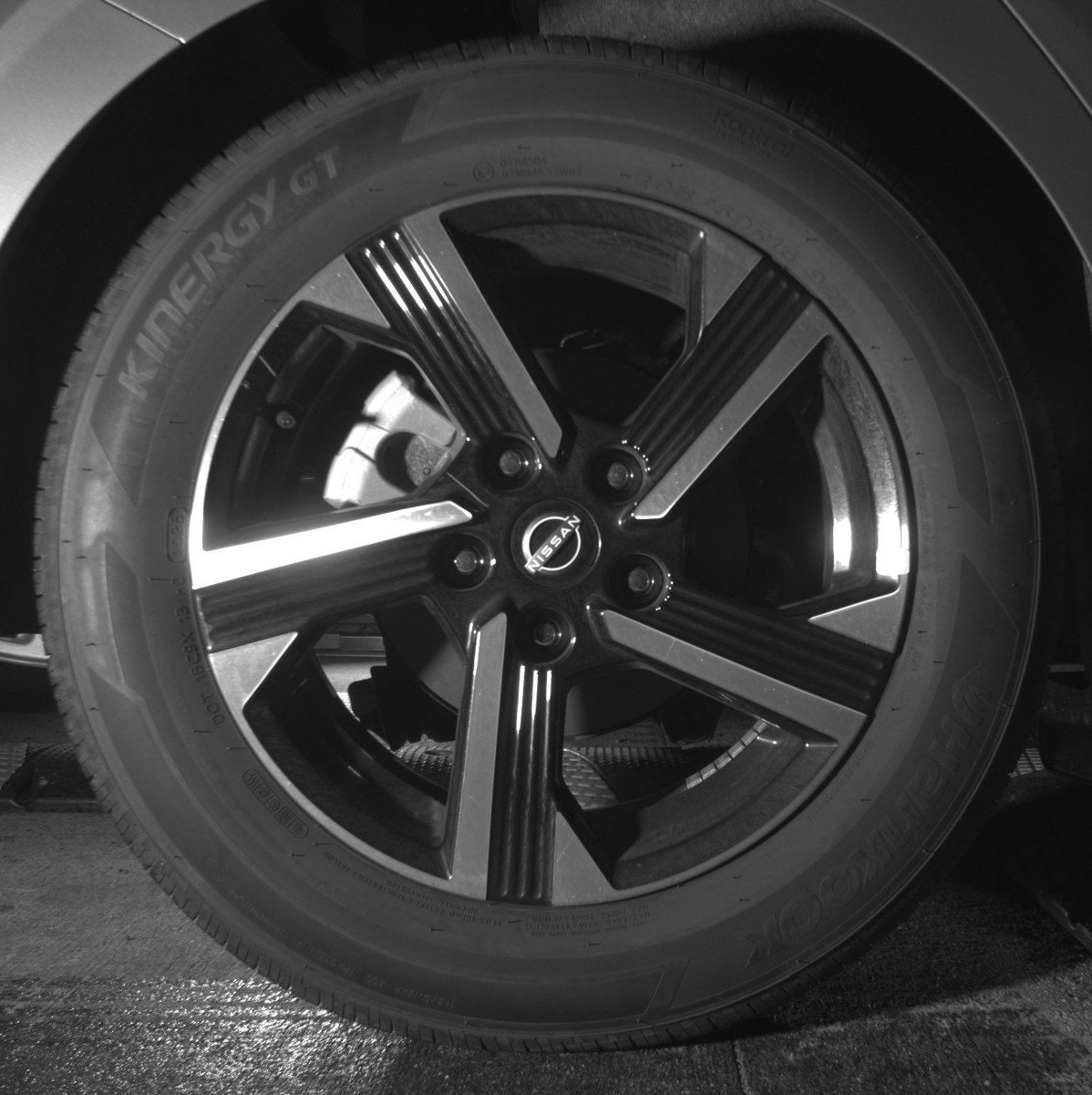 Used 2025 Nissan Sentra SV image 15