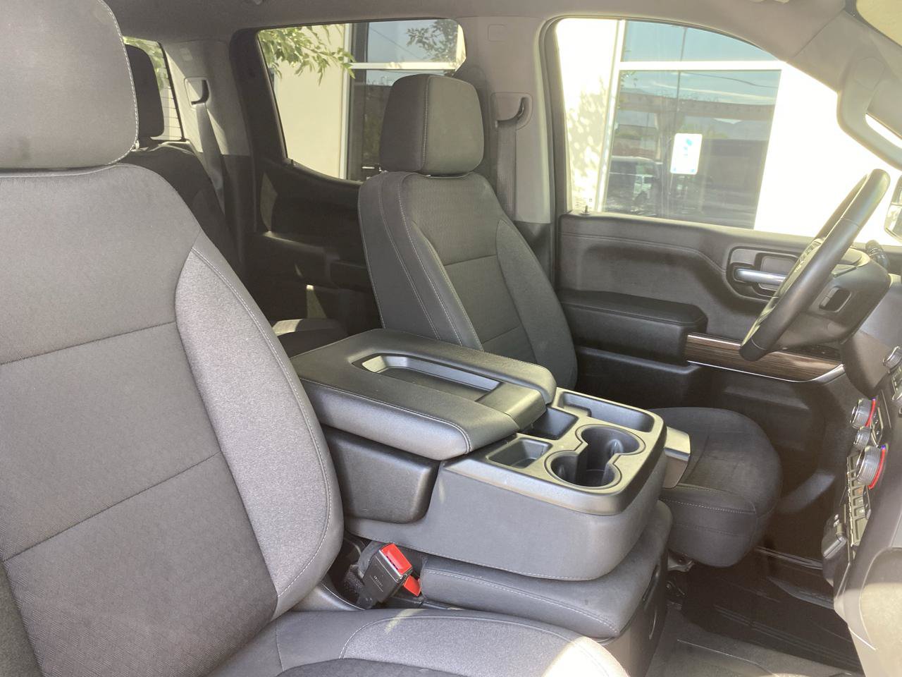 Used 2021 Chevrolet Silverado 1500 LT w/ LPO, Liner Protection Package AWD/4WD image 7