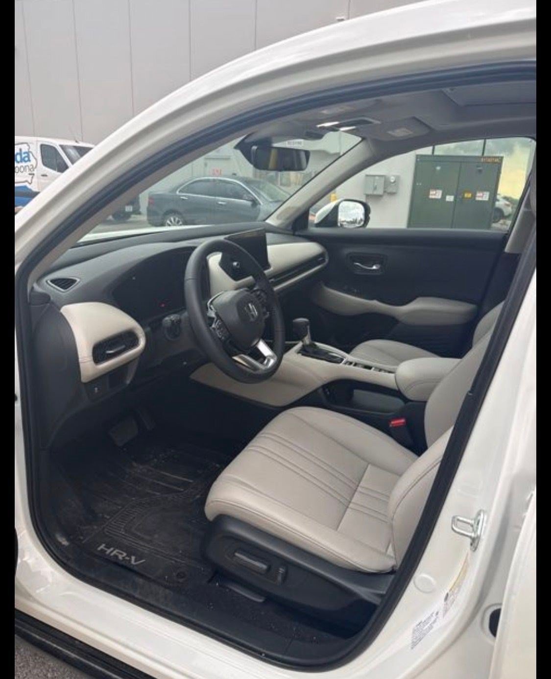 Certified 2026 Honda HR-V EX-L image 7