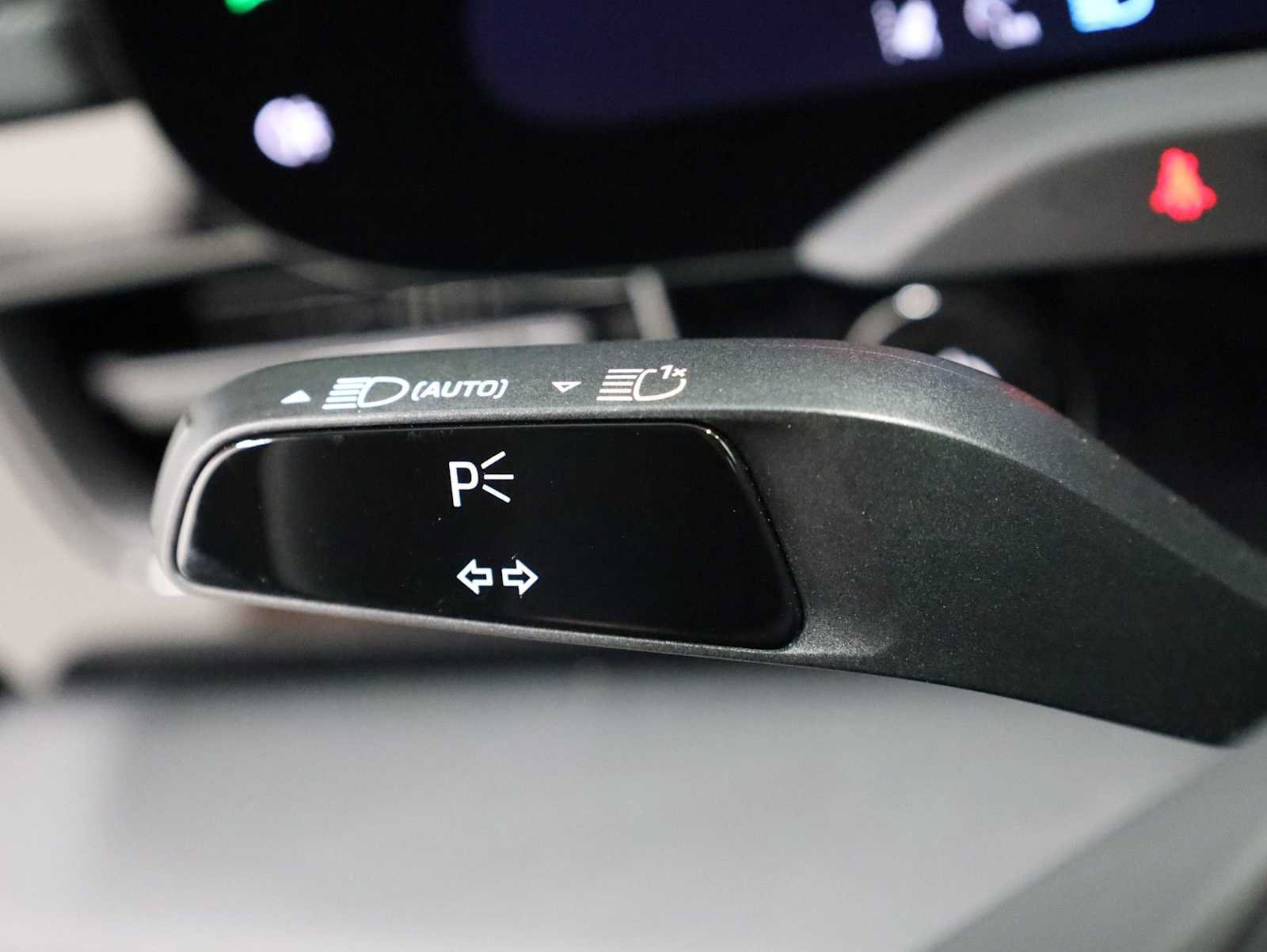 New 2026 Porsche Taycan AWD/4WD image 29