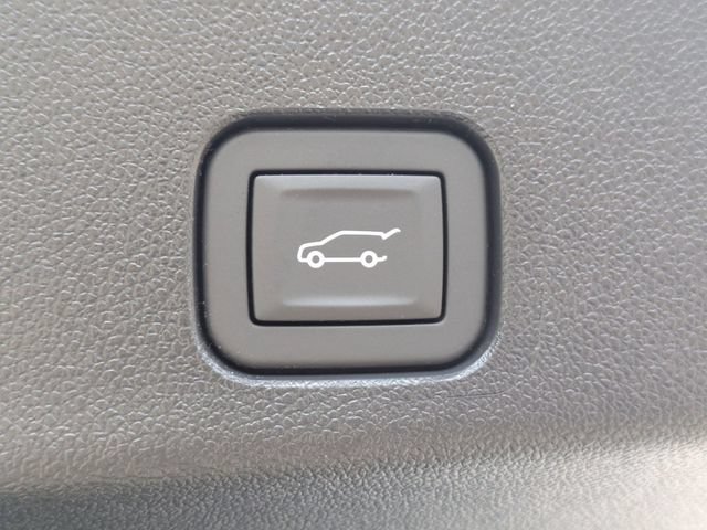 New 2026 Chevrolet Traverse RS FWD image 34