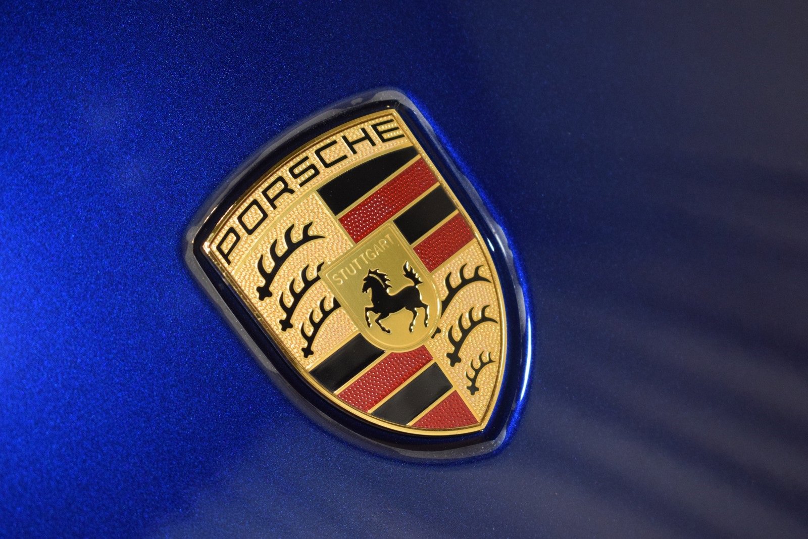 Used 2023 Porsche 911 Carrera S w/ Sport Package image 3