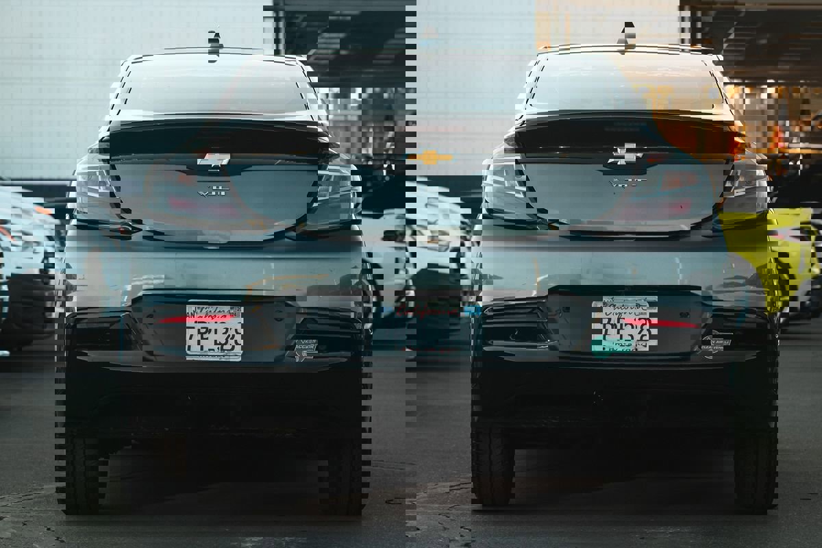 Used 2016 Chevrolet Volt Premier w/ Driver Confidence Package image 7