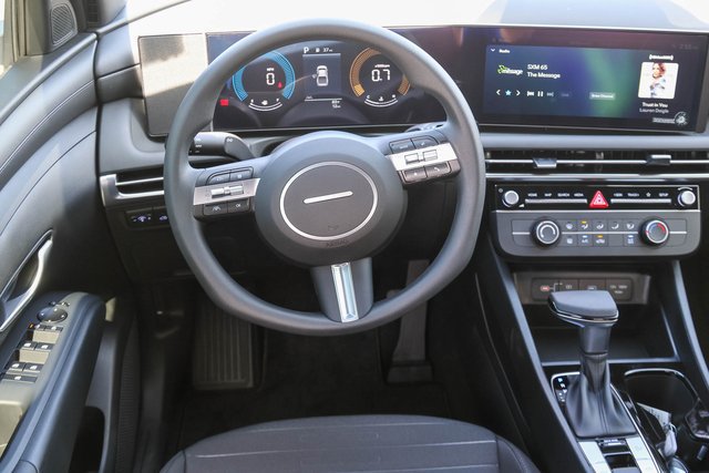 New 2026 Hyundai Santa Cruz SE FWD image 12
