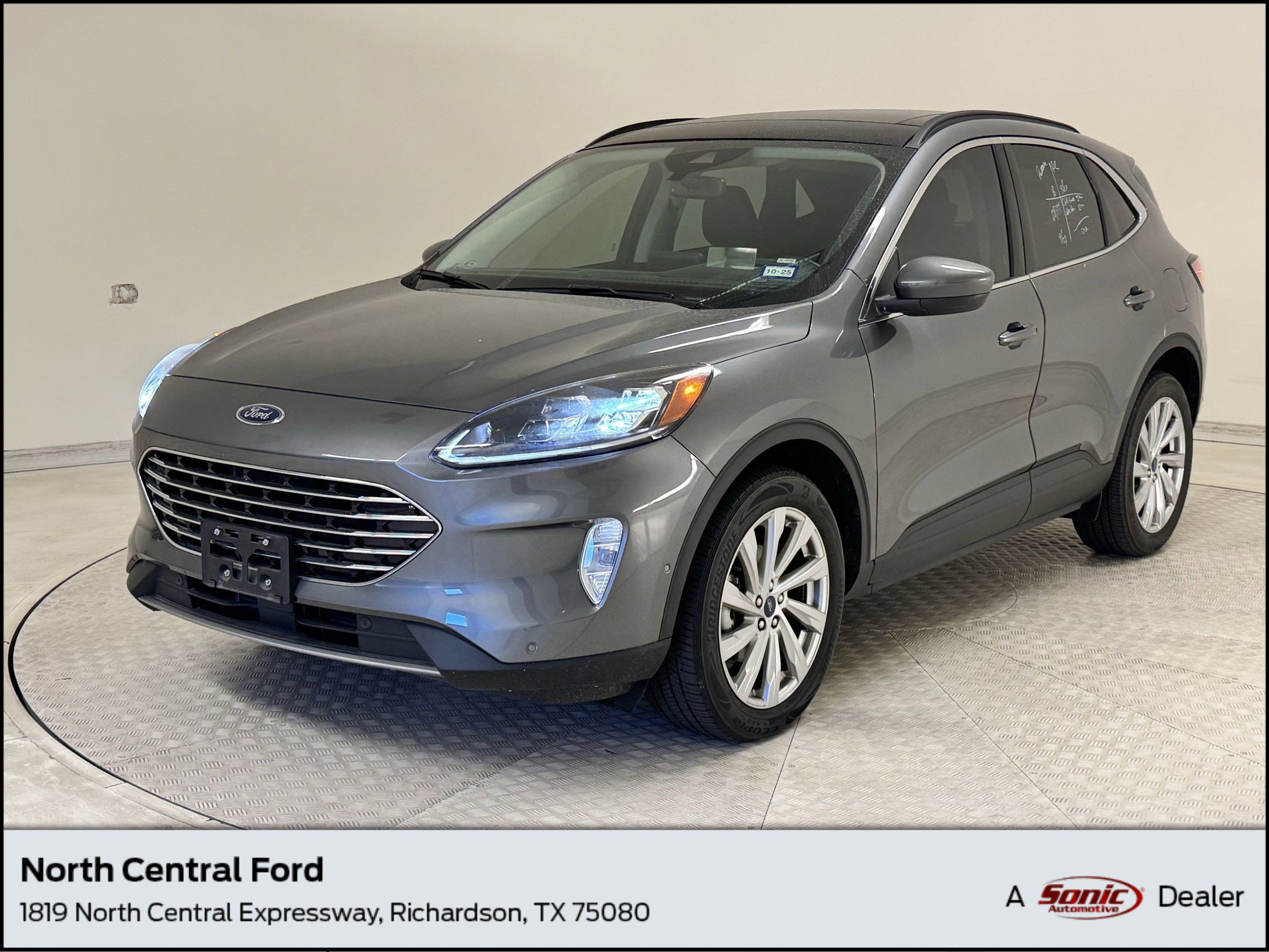 Certified 2022 Ford Escape Titanium w/ Titanium Elite Package